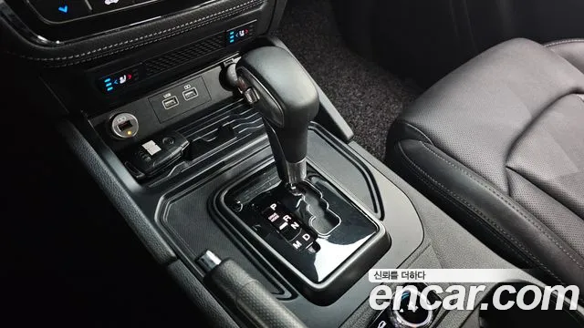 KG_Mobility_Ssangyong Rexton Новый Rexton Sport Дизель 2.2 4WD — Фото автомобиля 9