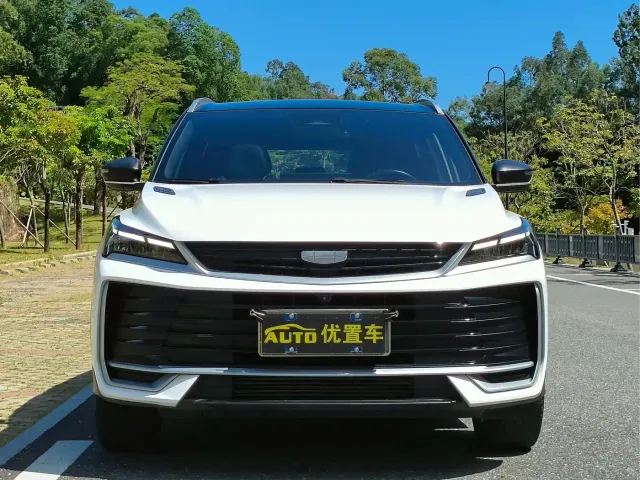 Geely Binyue — Фото автомобиля 2