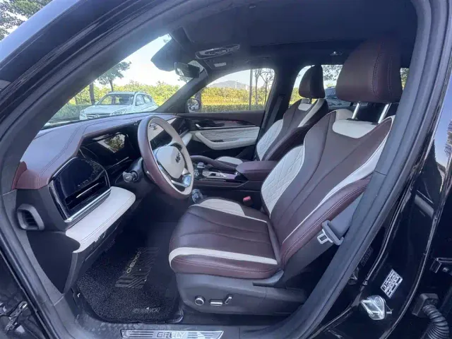Geely Xingyue L — Фото автомобиля 4