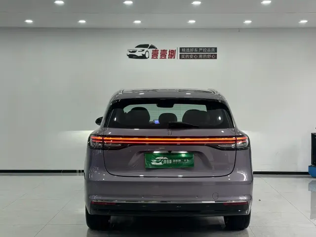 Shangjie SUV — Фото автомобиля 3