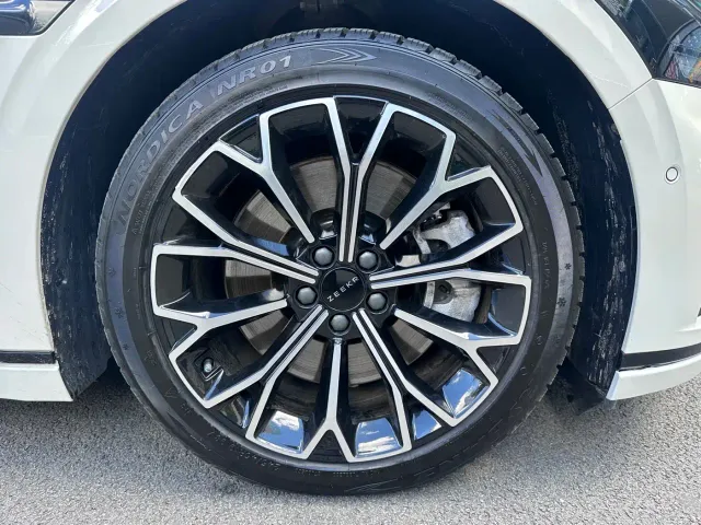 Zeekr 007 GT — Фото автомобиля 12