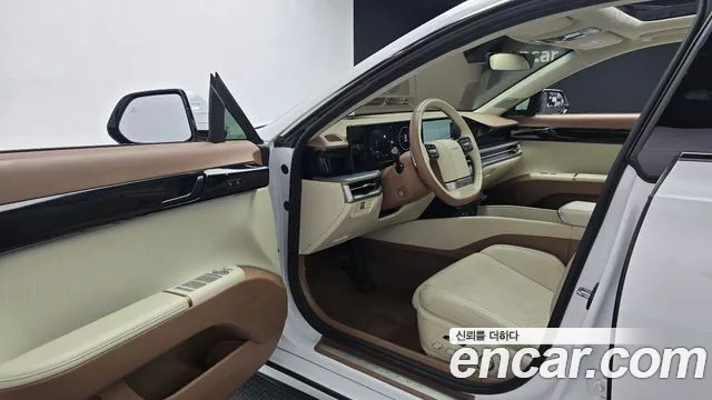 Hyundai Grandeur GN7 — Фото автомобиля 10