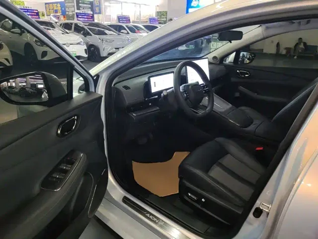 GAC Aion S MAX — Фото автомобиля 15