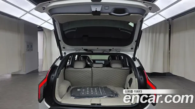 Kia EV3 — Фото автомобиля 25