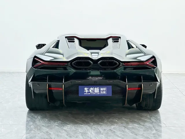 Lamborghini Revuelto — Фото автомобиля 8