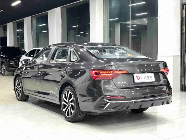 Jetta VA7 — Фото автомобиля 6