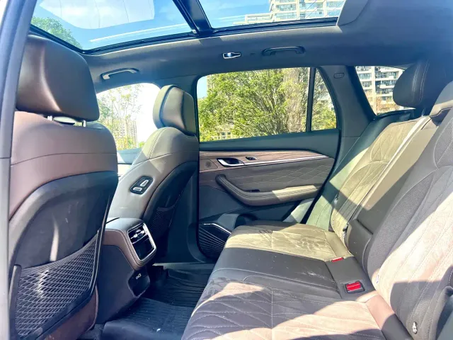 Geely Xingyue L — Фото автомобиля 11