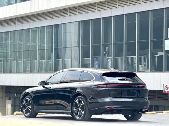 Nio ET5 Touring — Фото автомобиля 9