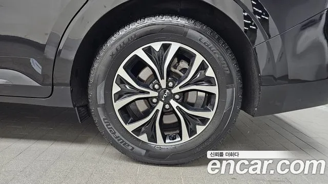 Kia Canival Carnival 4 поколение Бензин 9 мест Prestige — Фото автомобиля 5