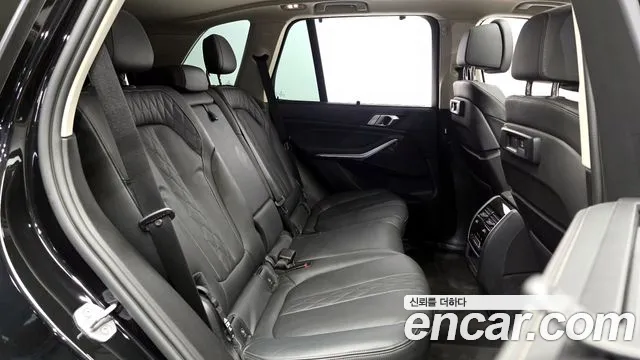 BMW X5 — Фото автомобиля 12