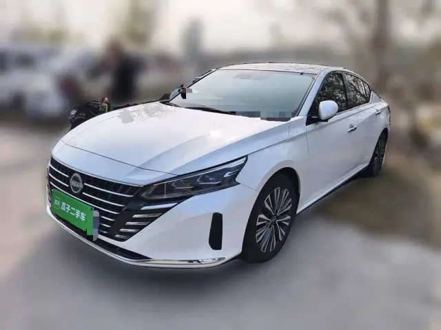 Фотография автомобиля — Nissan Teana