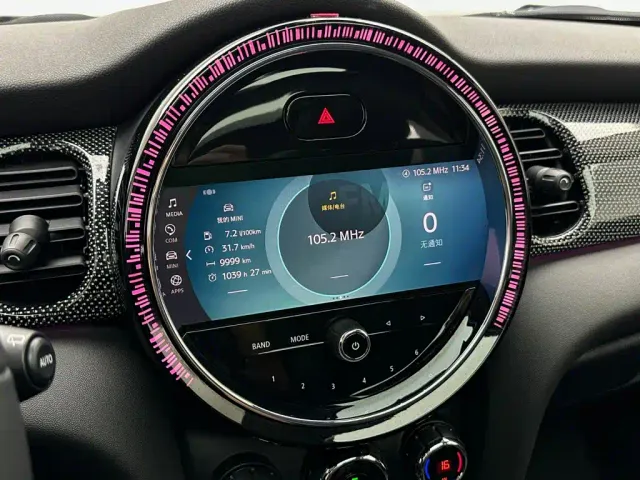 MINI Hatch — Фото автомобиля 15
