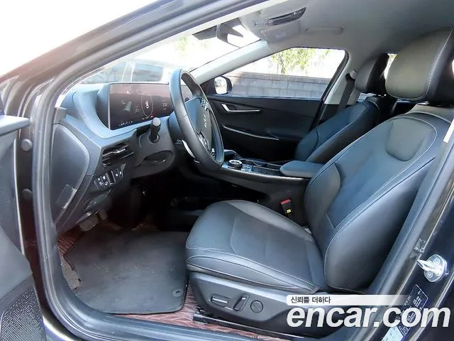 Kia EV6 — Фото автомобиля 10