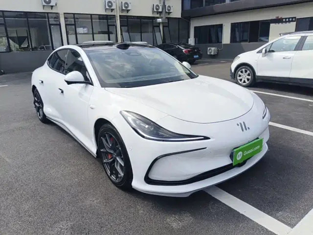 IM Motors L6 — Фото автомобиля 3