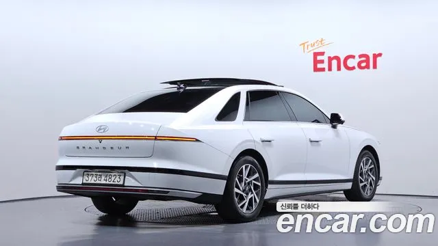 Hyundai Grandeur GN7 — Фото автомобиля 2