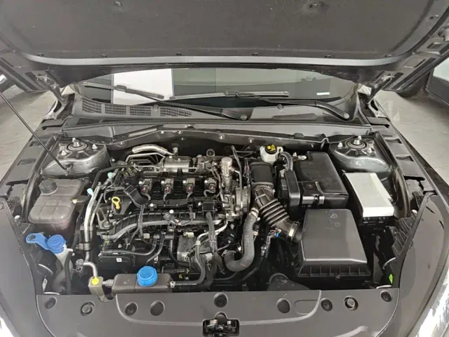 Changan Eado — Фото автомобиля 19
