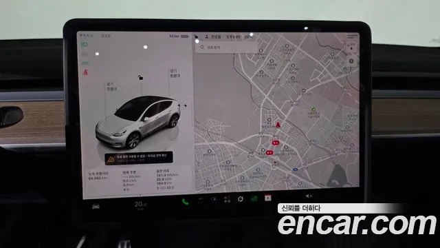 Tesla Model Y — Фото автомобиля 18