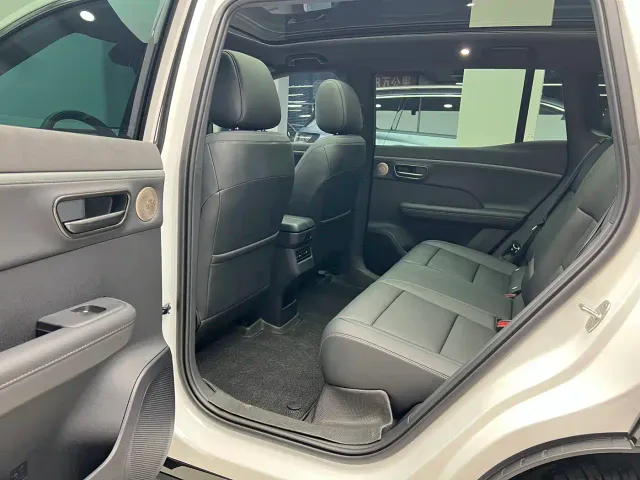 Toyota BoZhi 3X — Фото автомобиля 7
