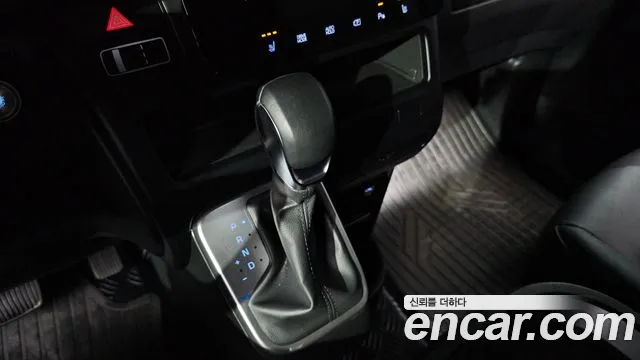 Hyundai Staria — Фото автомобиля 12
