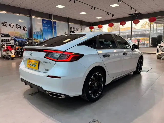 Honda Civic — Фото автомобиля 9
