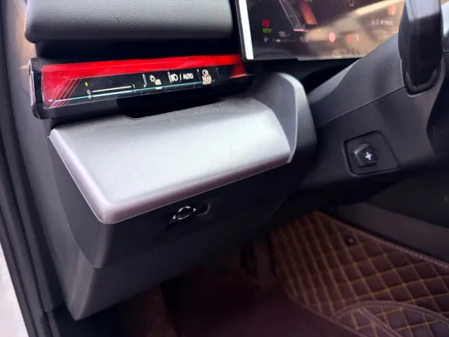 BMW 5 Series — Фото автомобиля 8