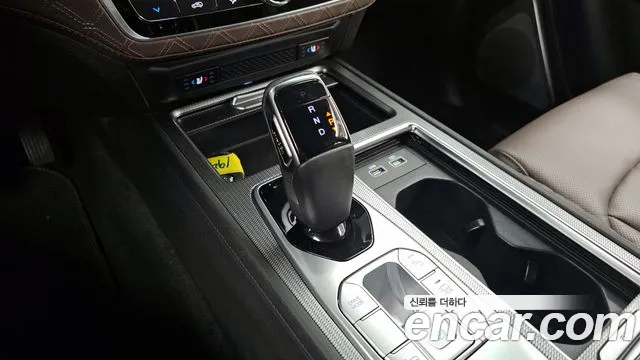 KG_Mobility_Ssangyong Rexton All Rexton Дизель 2.2 4WD — Фото автомобиля 9