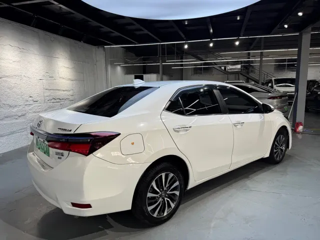 Toyota Corolla Twin Engine E+ — Фото автомобиля 12