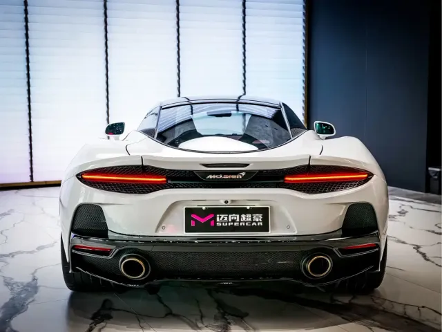 McLaren GT — Фото автомобиля 3