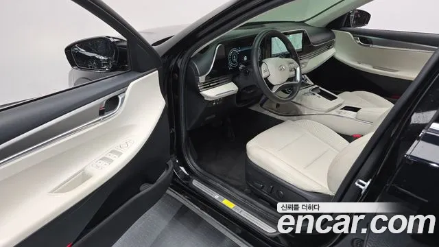 Hyundai Grandeur Новый Grandeur IG — Фото автомобиля 8