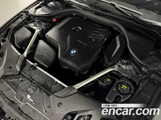 BMW 5 Series G30 — Фото автомобиля 6