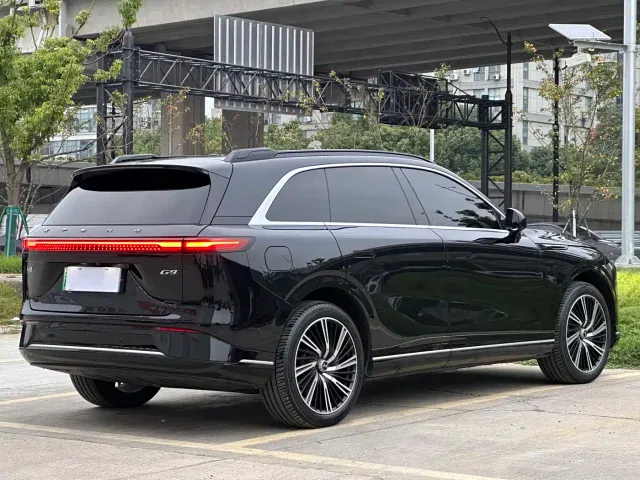 Xpeng G9 — Фото автомобиля 16