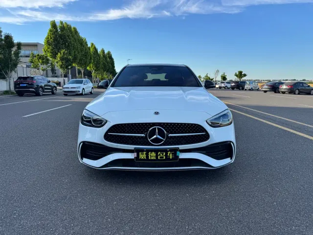 Mercedes-Benz C-Class — Фото автомобиля 2