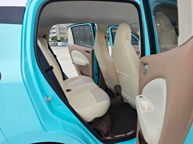 Wuling Hongguang Mini EV — Фото автомобиля 14