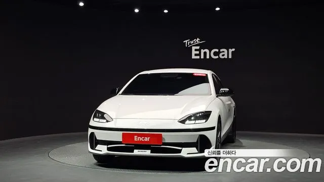 Hyundai Ioniq 6 — Фото автомобиля 3