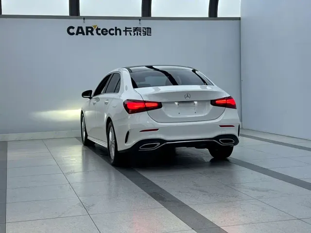 Mercedes-Benz A-Class — Фото автомобиля 2