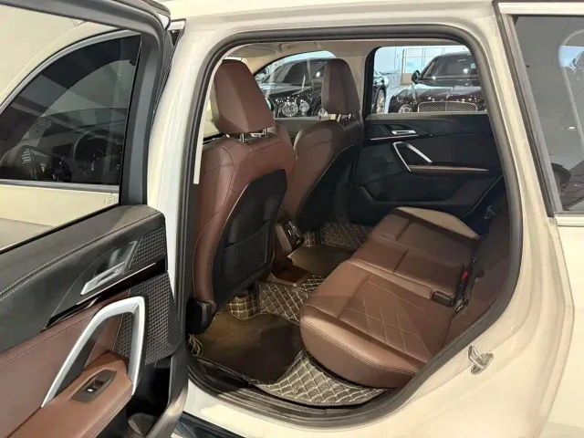 BMW X1 — Фото автомобиля 8