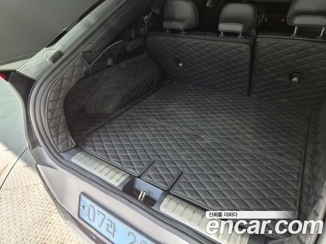 Kia EV6 — Фото автомобиля 8