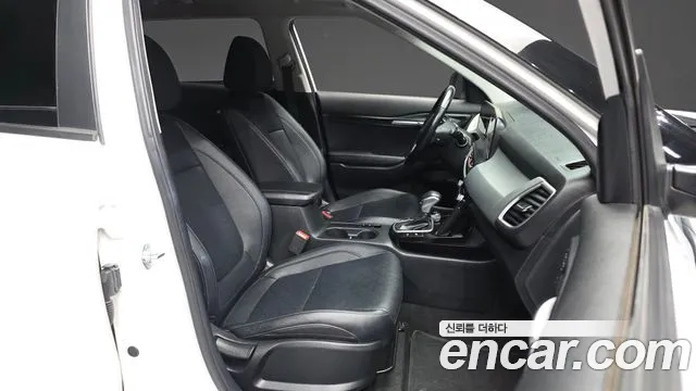 Kia Seltos — Фото автомобиля 17