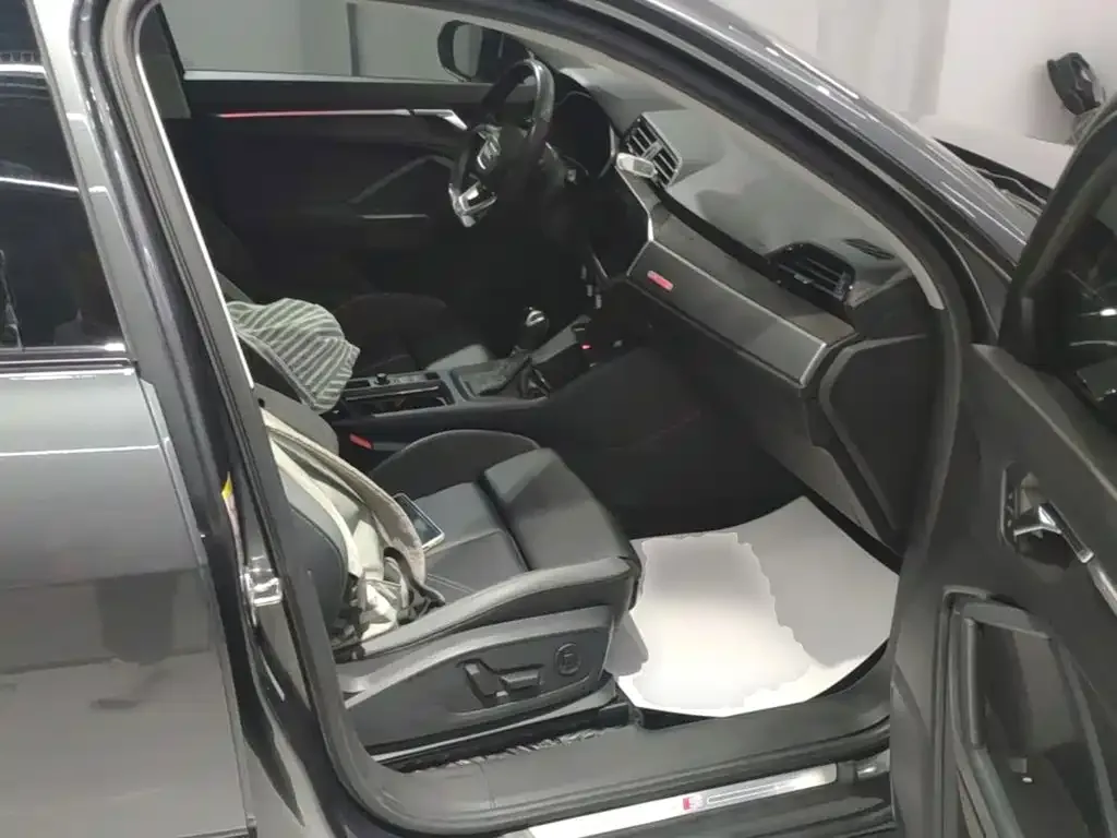 Audi Audi Q3 Sportback 2022 40 TFSI Fashion — Фото автомобиля 24