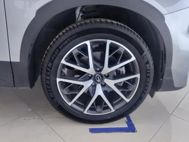GAC Trumpchi GS8 — Фото автомобиля 6