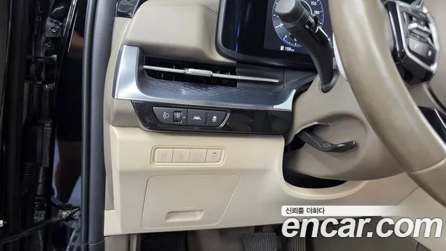 Kia Carnival Generation 4 — Фото автомобиля 16