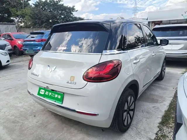 Wuling Bingo — Фото автомобиля 6