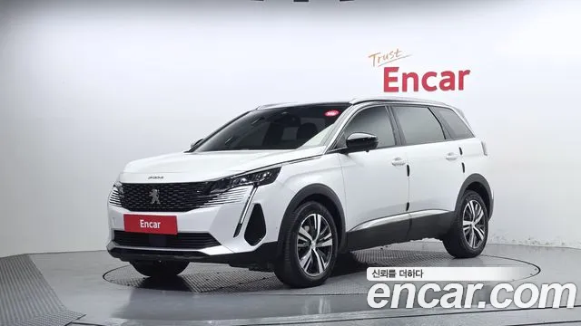 Фотография автомобиля — Peugeot 5008 2nd Gen