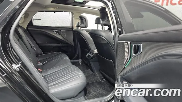 Kia K8 (New) Hybrid — Фото автомобиля 17