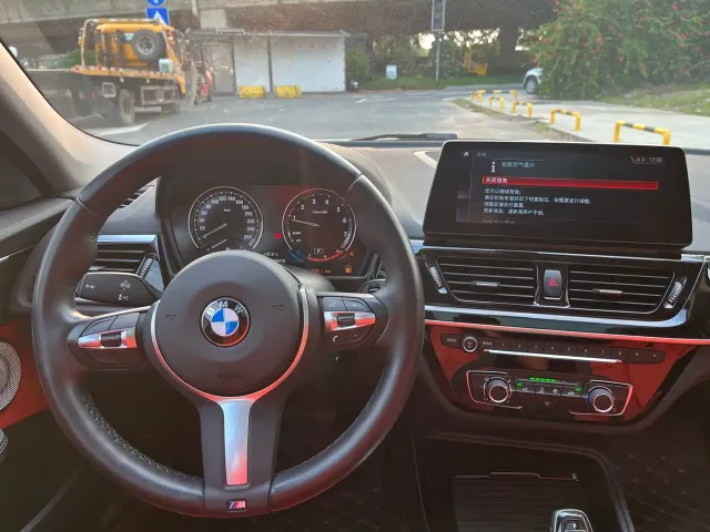 BMW 1 Series — Фото автомобиля 14