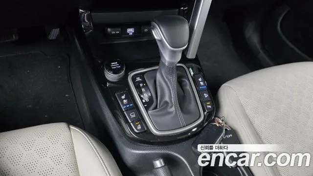 Kia Seltos Seltos Бензин 1.6 турбо 2WD — Фото автомобиля 9
