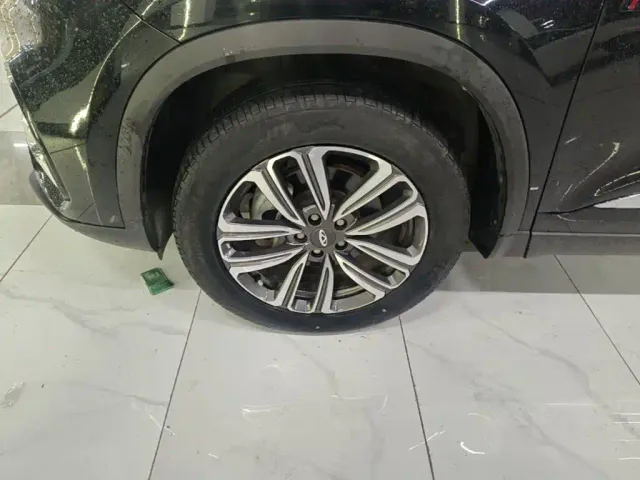 Chery Tiggo 8 — Фото автомобиля 22