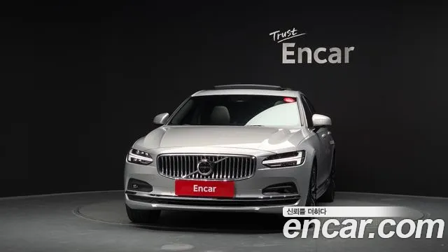 Volvo S90 — Фото автомобиля 3