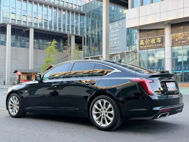 Cadillac CT5 — Фото автомобиля 7
