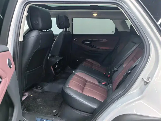 Land Rover Range Rover Evoque — Фото автомобиля 12